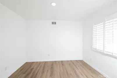 10556 Hillview, Chatsworth, CA 91311 - Photo 57