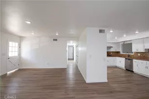 10556 Hillview, Chatsworth, CA 91311 - Photo 21