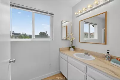 520 Avenue B #7, Redondo Beach, CA 90277 - Photo 5