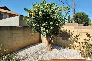 19429 Hillford Ave, Carson, CA 90746 - Photo 11