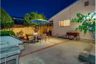 303 N Trotwood Avenue, San Pedro, CA 90732 - Photo 41