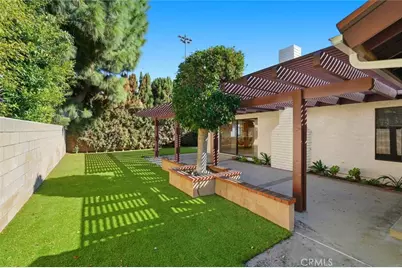 2709 Orange Avenue, Torrance, CA 90501 - Photo 37