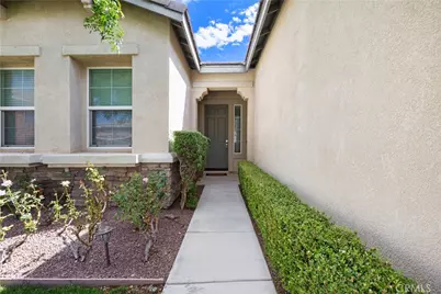 10041 Wilmington Lane, Apple Valley, CA 92308 - Photo 9