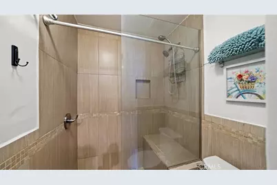 550 W Regent Street #302, Inglewood, CA 90301 - Photo 21