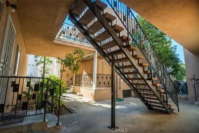 1129 W 10th Street, San Pedro, CA 90731 - Photo 9