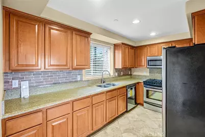 26404 Vermont #19, Harbor City, CA 90710 - Photo 11