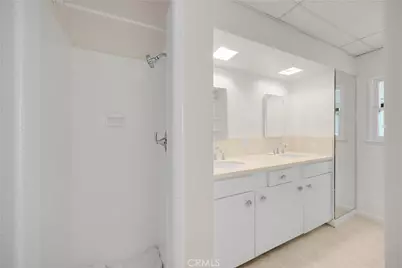 8828 Zeiler, Arleta, CA 91331 - Photo 11