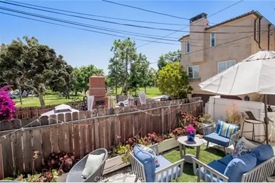 352 27th Street, Hermosa Beach, CA 90254 - Photo 5