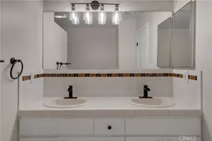 3868 S Redondo Blvd, Los Angeles, CA 90008 - Photo 59