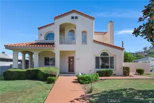 3868 S Redondo Blvd, Los Angeles, CA 90008 - Photo 1