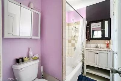 2045 Penmar Avenue, Venice, CA 90291 - Photo 13