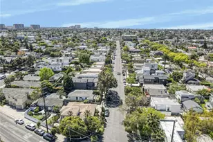 2045 Penmar Ave, Venice, CA 90291 - Photo 17