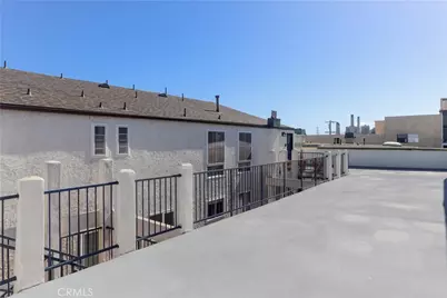 320 Hermosa Avenue #102, Hermosa Beach, CA 90254 - Photo 23