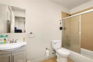 844 W 78th St, Los Angeles, CA 90044 - Photo 17