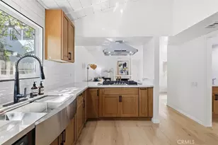 17207 Avenida de la Herradura, Pacific Palisades, CA 90272 - Photo 19