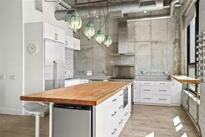 115 W 4th #203, Long Beach, CA 90802 - Photo 17