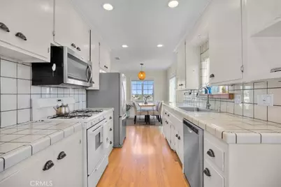 2407 Ripley Avenue, Redondo Beach, CA 90278 - Photo 7
