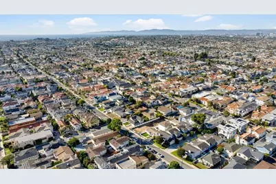 2301 Marshallfield #A, Redondo Beach, CA 90278 - Photo 29