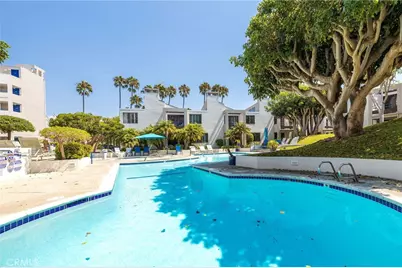 510 The Village #103, Redondo Beach, CA 90277 - Photo 3