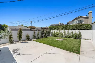8353 Dunbarton, Los Angeles, CA 90045 - Photo 23