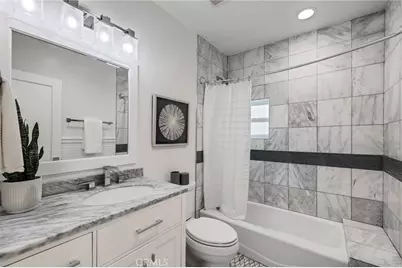 724 San Miguel Avenue, Venice, CA 90291 - Photo 35