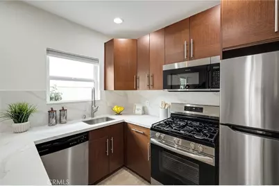 724 San Miguel Avenue, Venice, CA 90291 - Photo 13