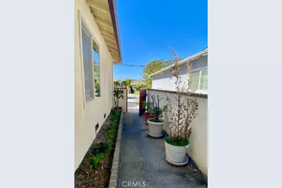 18220 Patronella Avenue, Torrance, CA 90504 - Photo 37