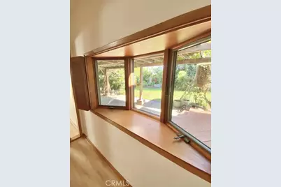 18220 Patronella Avenue, Torrance, CA 90504 - Photo 11