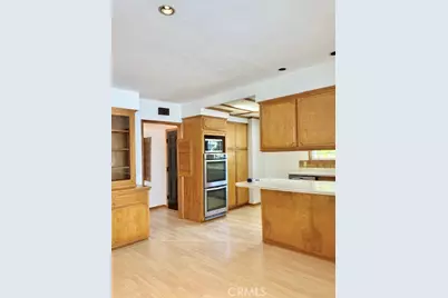 18220 Patronella Avenue, Torrance, CA 90504 - Photo 15