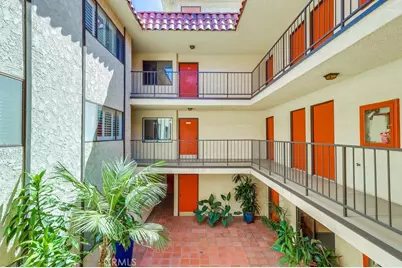 711 W 33rd Street, San Pedro, CA 90731 - Photo 5