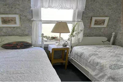 335 Clemente Avenue, Avalon, CA 90704 - Photo 5