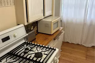 335 Clemente Ave, Avalon, CA 90704 - Photo 17