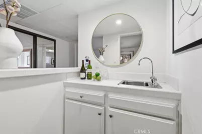 222 7th Street #202, Santa Monica, CA 90402 - Photo 11
