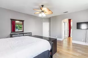 22821 Oak Knoll, Carson, CA 90745 - Photo 57