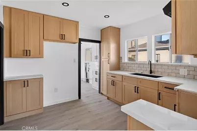 684 W 18th, San Pedro, CA 90731 - Photo 7