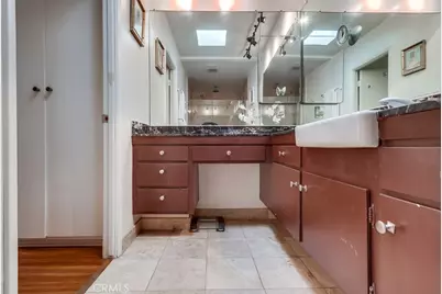 11120 Queensland #H57, Los Angeles, CA 90034 - Photo 19