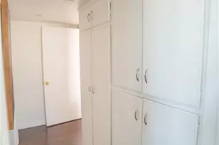 5429 Newcastle, Encino, CA 91316 - Photo 13