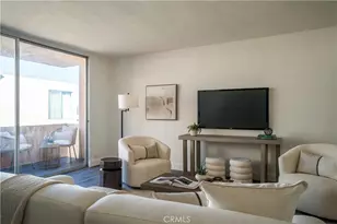 5429 Newcastle, Encino, CA 91316 - Photo 5