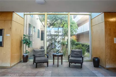 5429 Newcastle #301, Encino, CA 91316 - Photo 21