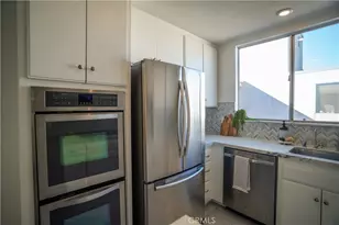 5429 Newcastle, Encino, CA 91316 - Photo 7