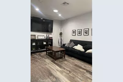 10414 Dorothy, South Gate, CA 90280 - Photo 9