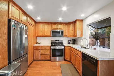 1553 Dalmatia, San Pedro, CA 90732 - Photo 9