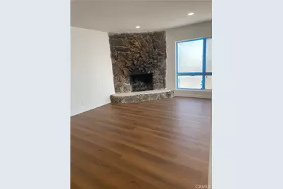 2217 Voorhees Avenue, Redondo Beach, CA 90278 - Photo 21
