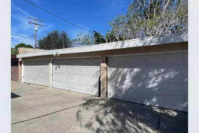 2217 Voorhees Avenue, Redondo Beach, CA 90278 - Photo 37