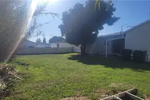 300 N Ranchito St, Anaheim, CA 92801 - Photo 21
