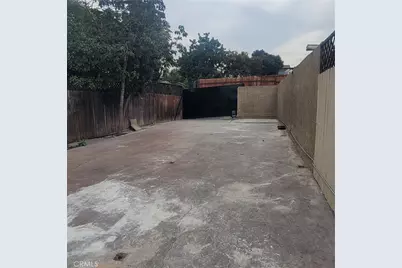 932 S Mott Street, Los Angeles, CA 90023 - Photo 13