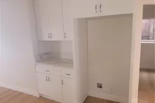 932 S Mott St, Los Angeles, CA 90023 - Photo 9