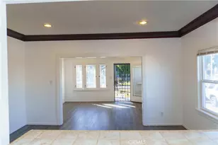 5700 Cimarron St, Los Angeles, CA 90062 - Photo 5