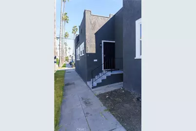 5700 Cimarron St, Los Angeles, CA 90062 - Photo 3