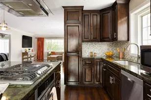 1057 W 13th, San Pedro, CA 90731 - Photo 3